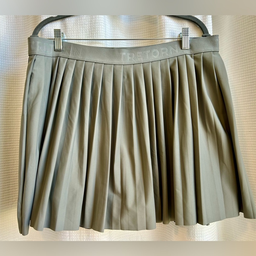 NWOT Tretorn Women's Pleated Skort XXL
